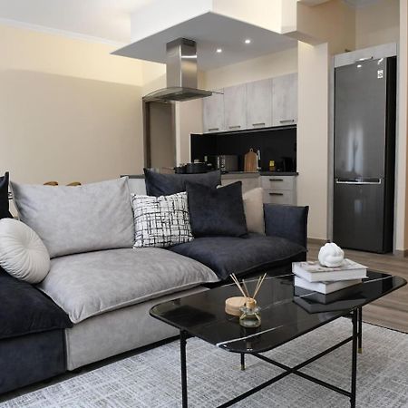Konstantina Apartment Athens Luaran gambar