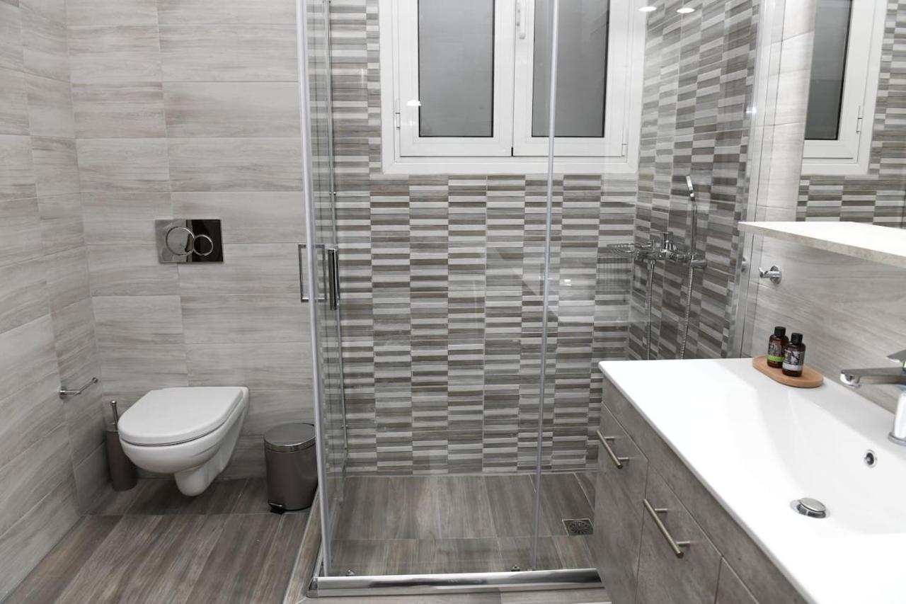 Konstantina Apartment Athens Luaran gambar