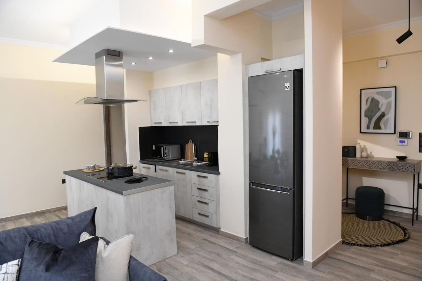 Konstantina Apartment Athens Luaran gambar