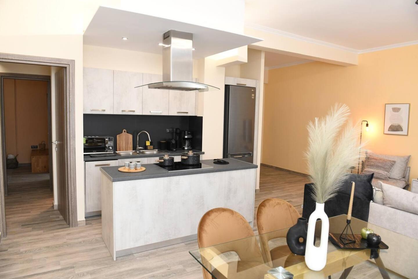 Konstantina Apartment Athens Luaran gambar